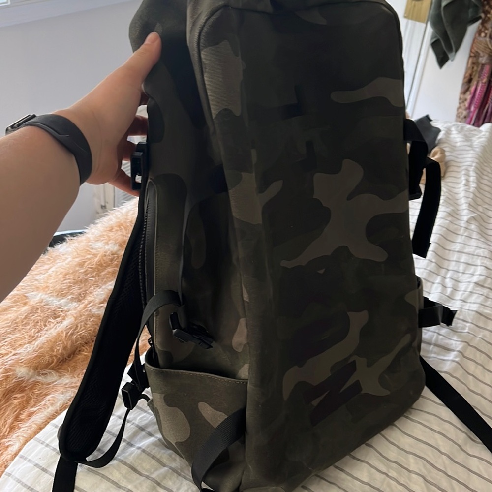 NOBULL oversized camo backpack (waxed)